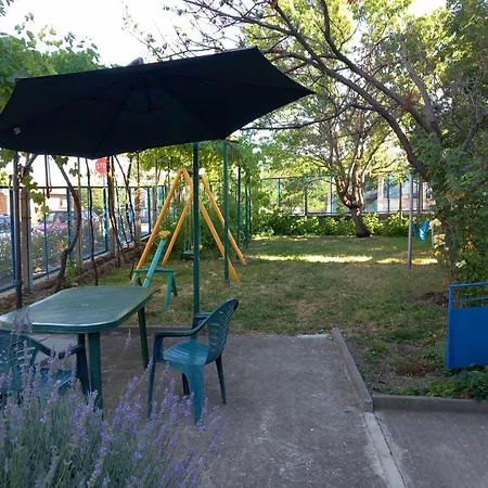 Konukevi лятна генчеви град Obzor