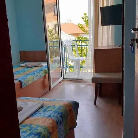 Casa de hóspedes лятна генчеви град Obzor
